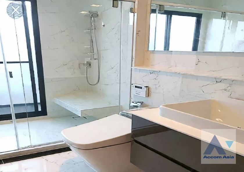 17  4 br House For Rent in Samutprakan ,Samutprakan  at  Mantana (Srinakarin–Bangna) AA46161