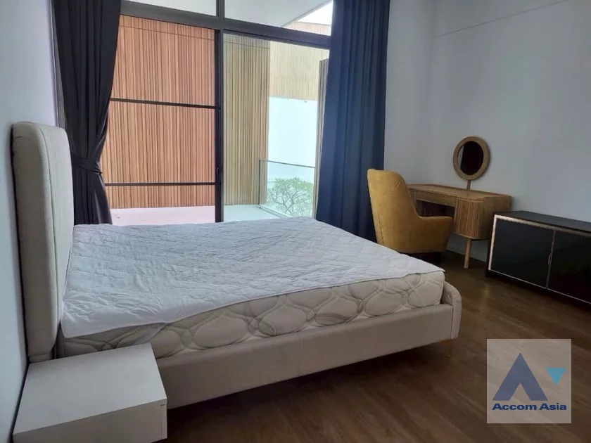 21  4 br House For Rent in Latkrabang ,Bangkok ARL Ban Thap Chang at VIVE Rama 9 AA46165