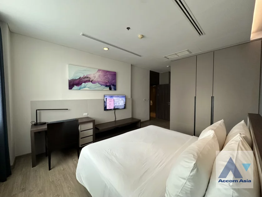 7  3 br Apartment For Rent in Sukhumvit ,Bangkok BTS Ploenchit at Brand New Apartment AA46167