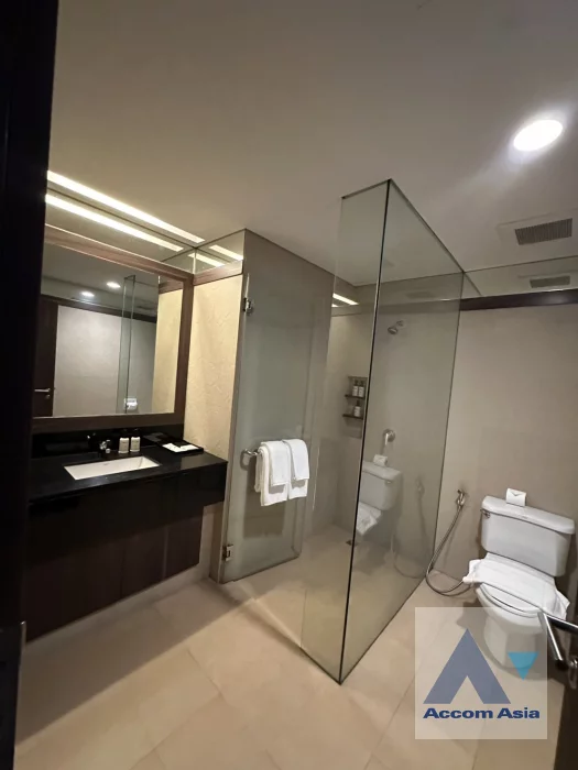 20  3 br Apartment For Rent in Sukhumvit ,Bangkok BTS Ploenchit at Brand New Apartment AA46167