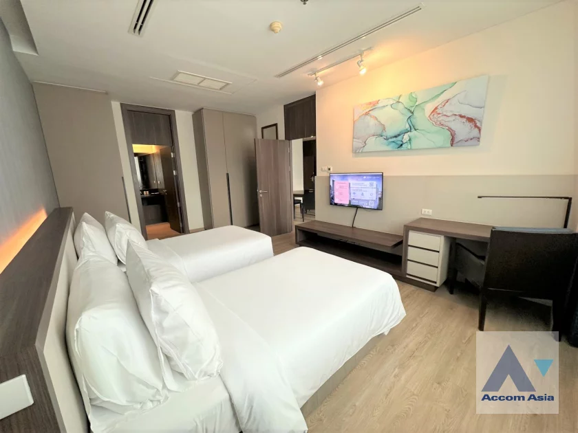 11  3 br Apartment For Rent in Sukhumvit ,Bangkok BTS Ploenchit at Brand New Apartment AA46167