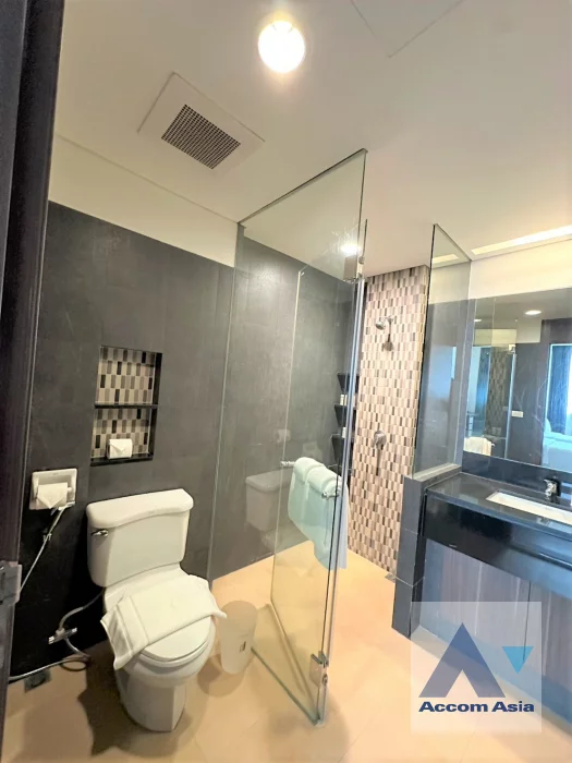 16  3 br Apartment For Rent in Sukhumvit ,Bangkok BTS Ploenchit at Brand New Apartment AA46167