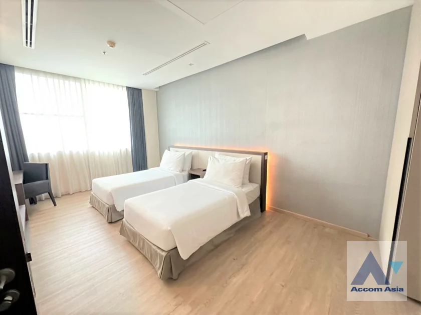13  3 br Apartment For Rent in Sukhumvit ,Bangkok BTS Ploenchit at Brand New Apartment AA46167