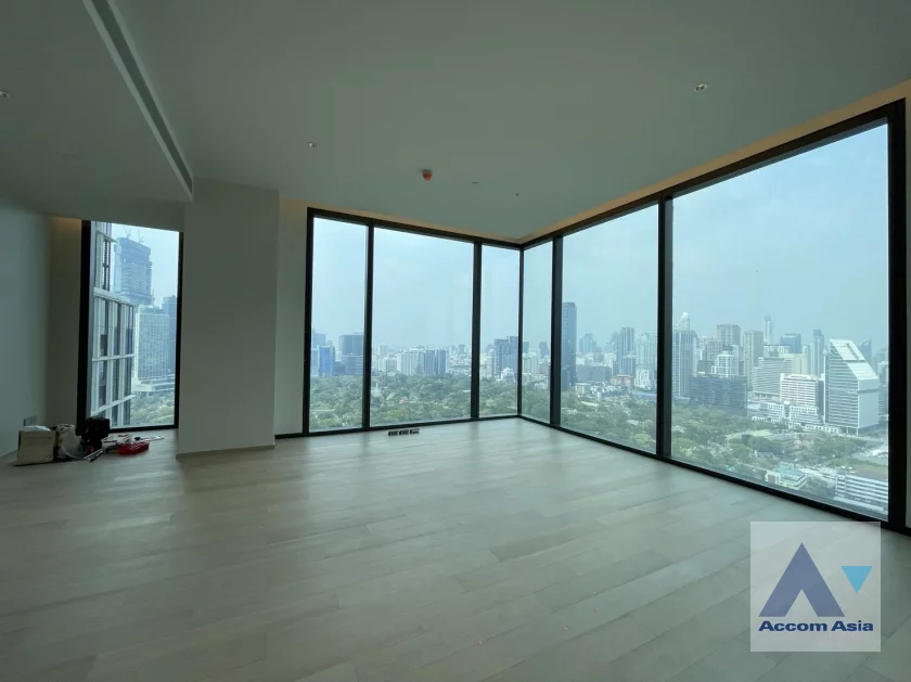  1  3 br Condominium For Sale in Ploenchit ,Bangkok MRT Lumphini at EI8HTEEN SEVEN AA46168