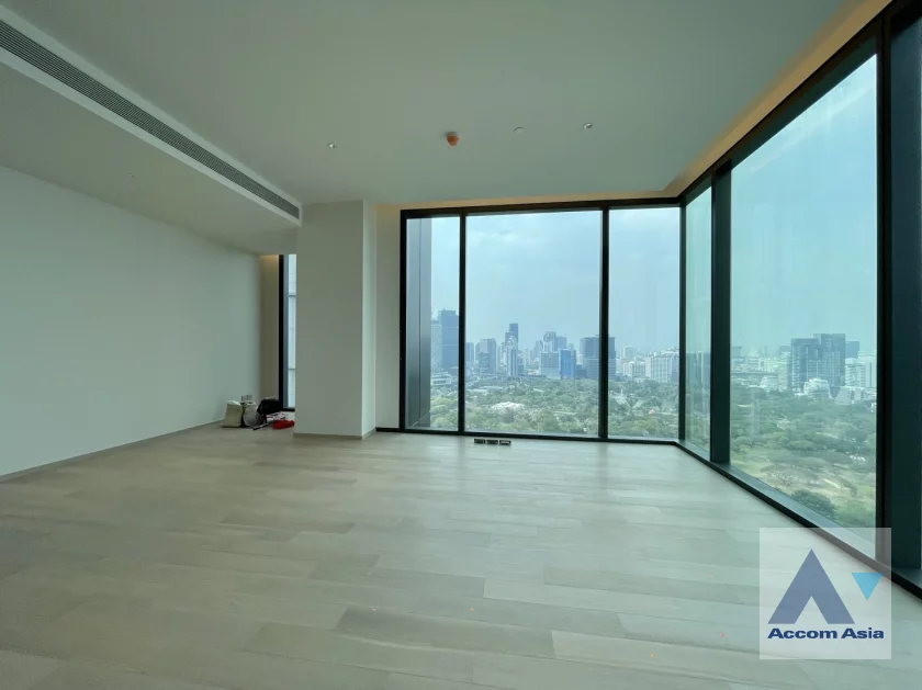  1  3 br Condominium For Sale in Ploenchit ,Bangkok MRT Lumphini at EI8HTEEN SEVEN AA46168