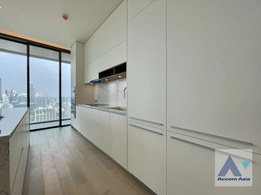 7  3 br Condominium For Sale in Ploenchit ,Bangkok MRT Lumphini at EI8HTEEN SEVEN AA46168