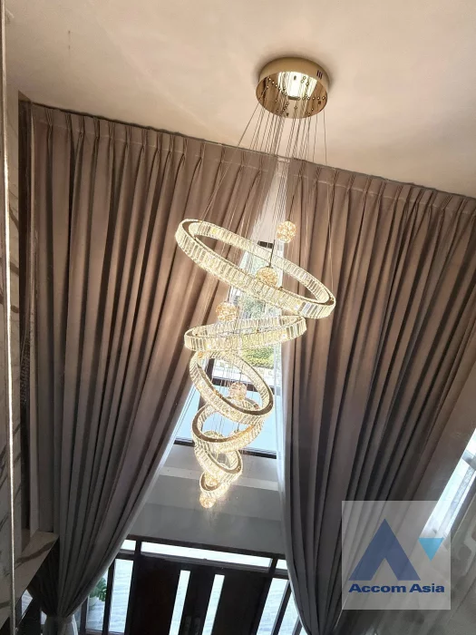 11  4 br House for rent and sale in Lat Phrao ,Bangkok MRT Thailand Cultural Center at THE CITY Ekkamai-Ladprao AA46171