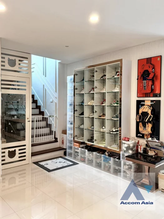 13  4 br House for rent and sale in Lat Phrao ,Bangkok MRT Thailand Cultural Center at THE CITY Ekkamai-Ladprao AA46171