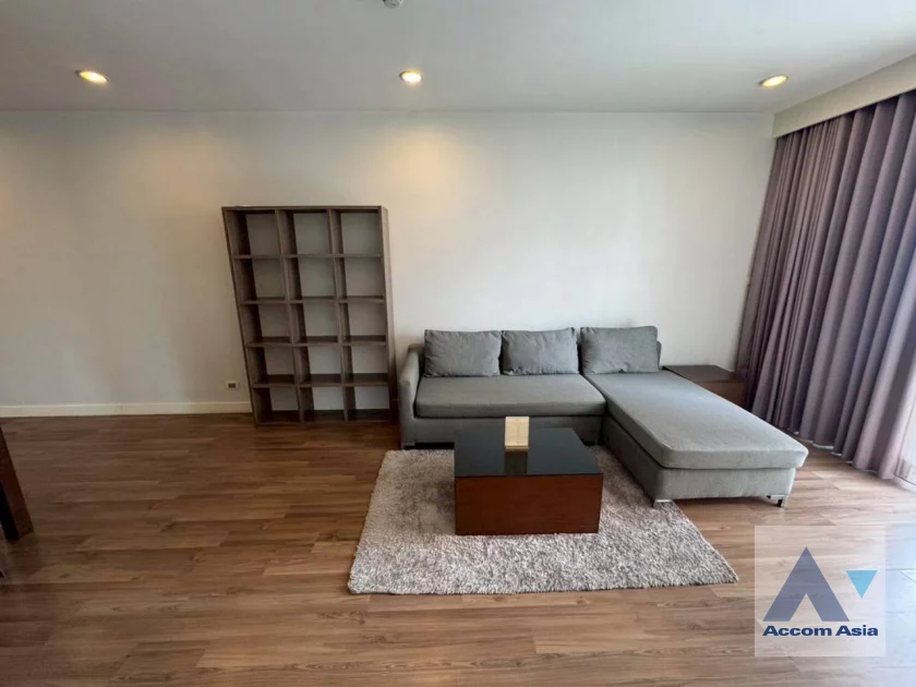 4  2 br Apartment for rent and sale in Sathorn ,Bangkok BTS Surasak at The Elegant Residence AA46177