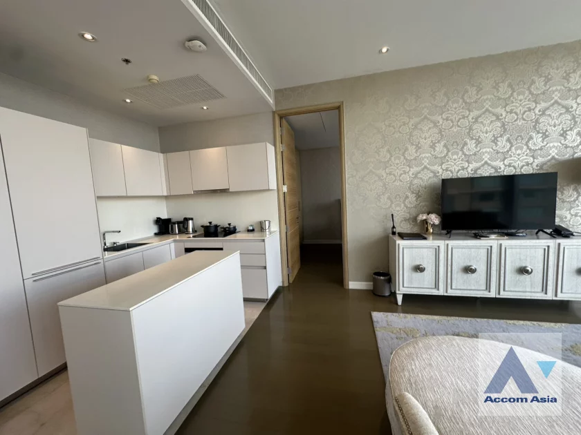  1  2 br Apartment For Rent in Ploenchit ,Bangkok BTS Ratchadamri at Luxury Service Residence AA46180