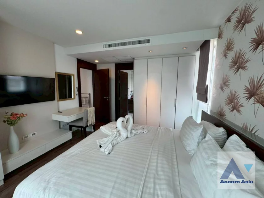 12  2 br Apartment for rent and sale in Sathorn ,Bangkok BTS Surasak at The Elegant Residence AA46184