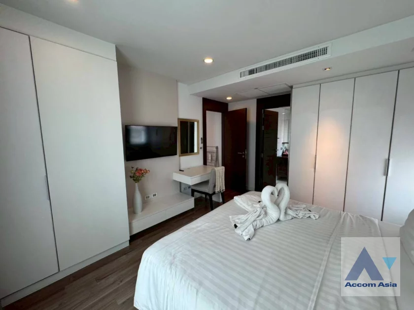 11  2 br Apartment for rent and sale in Sathorn ,Bangkok BTS Surasak at The Elegant Residence AA46184