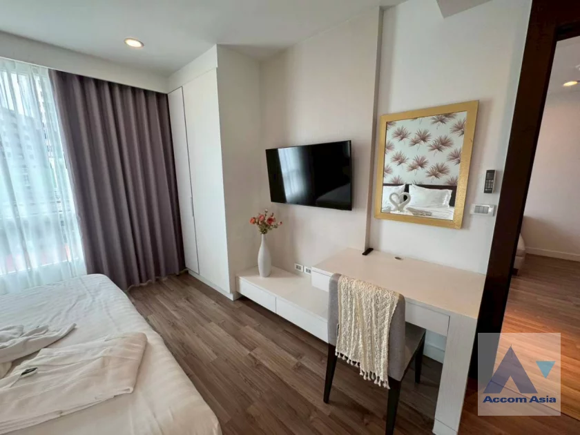 13  2 br Apartment for rent and sale in Sathorn ,Bangkok BTS Surasak at The Elegant Residence AA46184