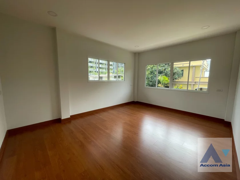 17  5 br House for rent and sale in Sathorn ,Bangkok  at Peaceful Compound AA46190