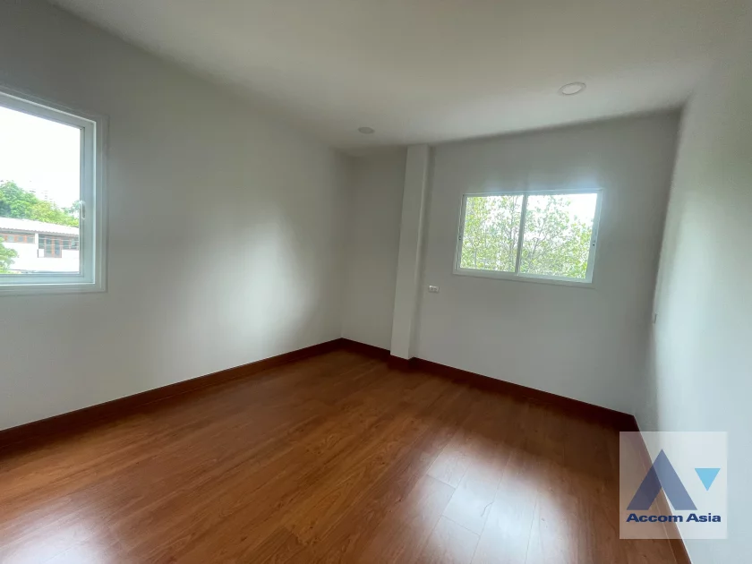 18  5 br House for rent and sale in Sathorn ,Bangkok  at Peaceful Compound AA46190