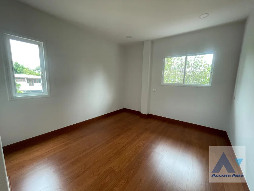 19  5 br House for rent and sale in Sathorn ,Bangkok  at Peaceful Compound AA46190