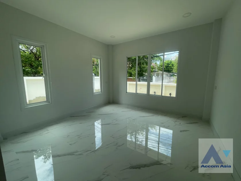 7  5 br House for rent and sale in Sathorn ,Bangkok  at Peaceful Compound AA46190