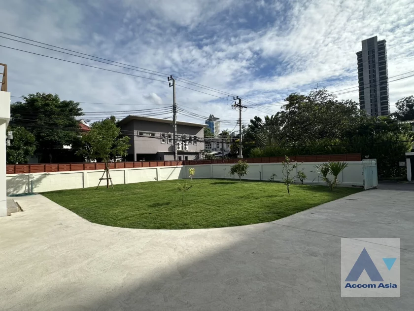 29  5 br House For Rent in Sathorn ,Bangkok  at Peaceful Compound AA46190