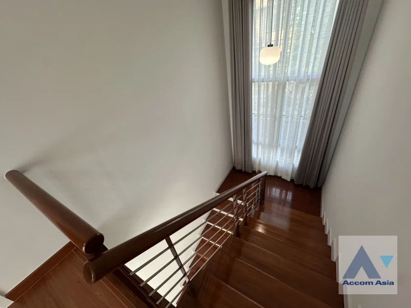 5  5 br House For Rent in Sathorn ,Bangkok  at Peaceful Compound AA46190