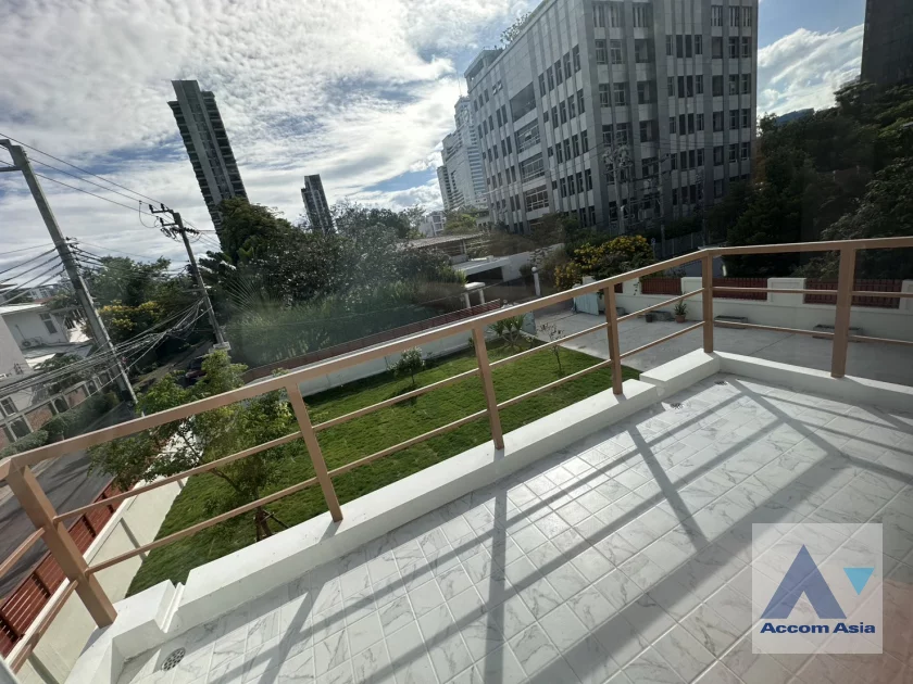 27  5 br House For Rent in Sathorn ,Bangkok  at Peaceful Compound AA46190