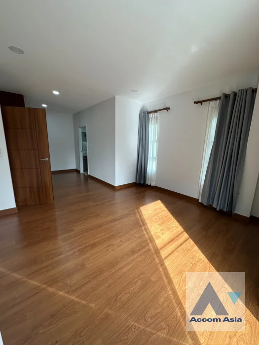7  5 br House For Rent in Sathorn ,Bangkok  at Peaceful Compound AA46190