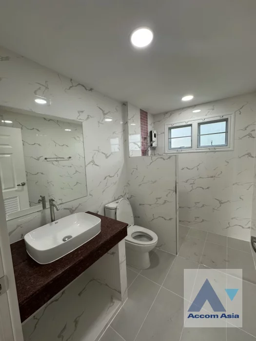 23  5 br House For Rent in Sathorn ,Bangkok  at Peaceful Compound AA46190