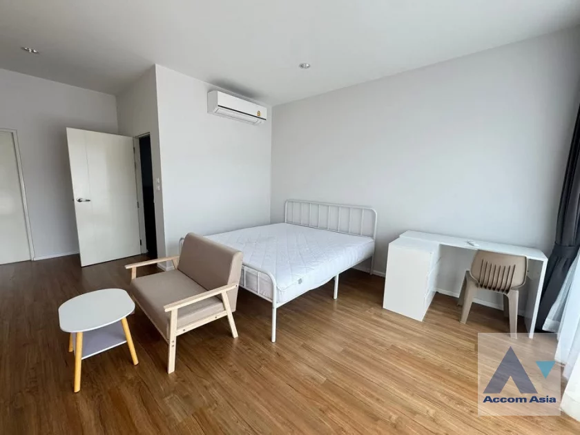 10  3 br Townhouse For Rent in Krungthep Kreetha ,Bangkok  at Newly modern style living place AA46199