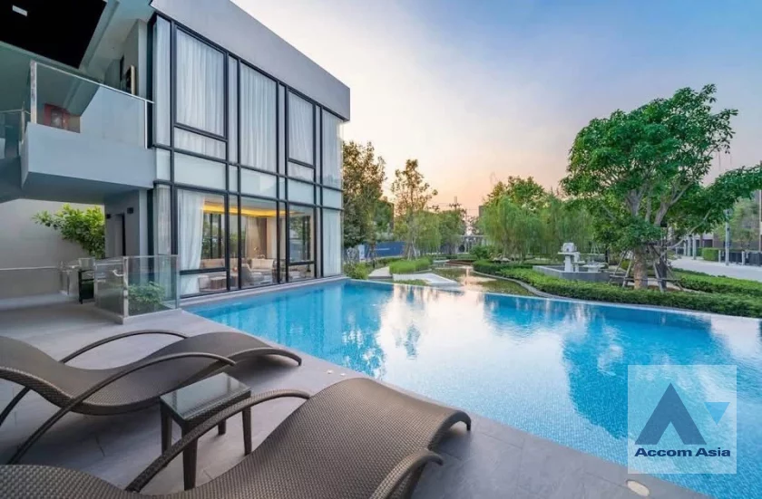 29  3 br Townhouse For Rent in Krungthep Kreetha ,Bangkok  at Newly modern style living place AA46199