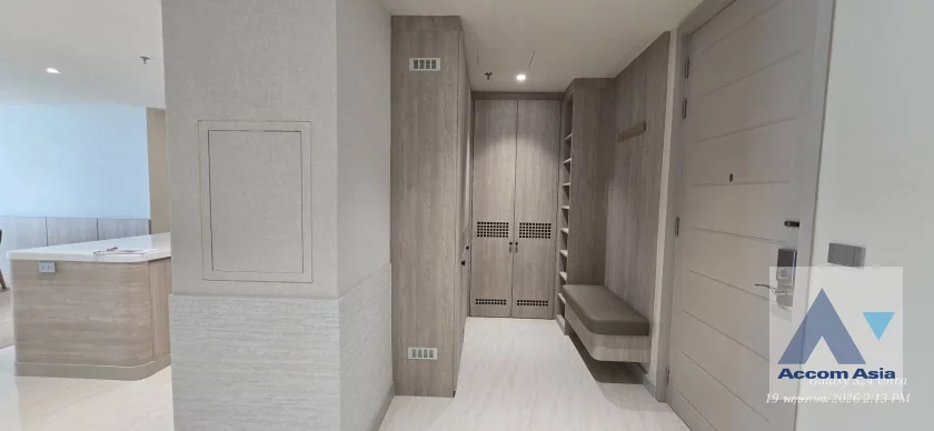 8  3 br Apartment For Rent in Sukhumvit ,Bangkok BTS Asok - MRT Sukhumvit at Serviced Apartment with Park view AA46207