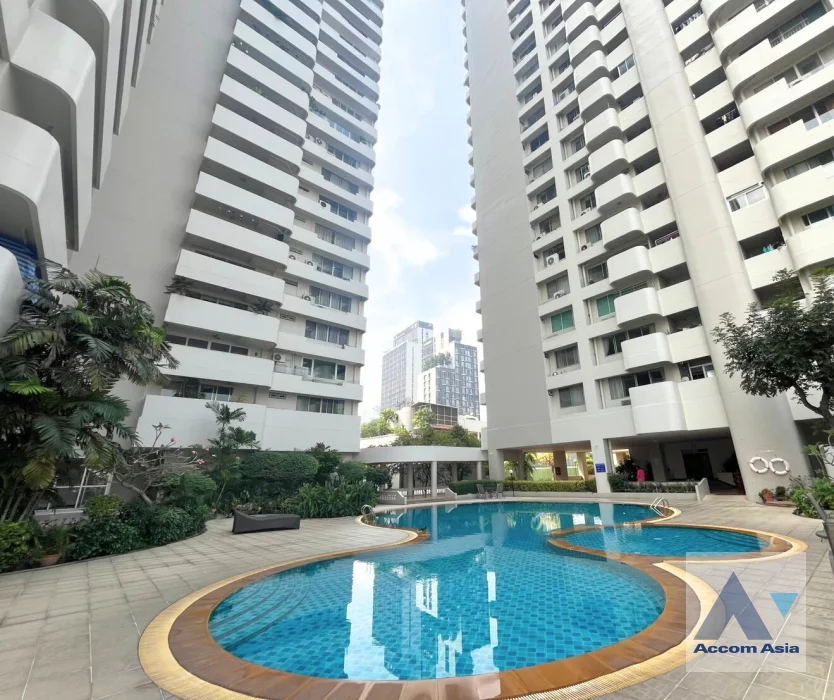  2  3 br Condominium For Sale in Sukhumvit ,Bangkok BTS Phrom Phong at D.S. Tower 1 AA46210
