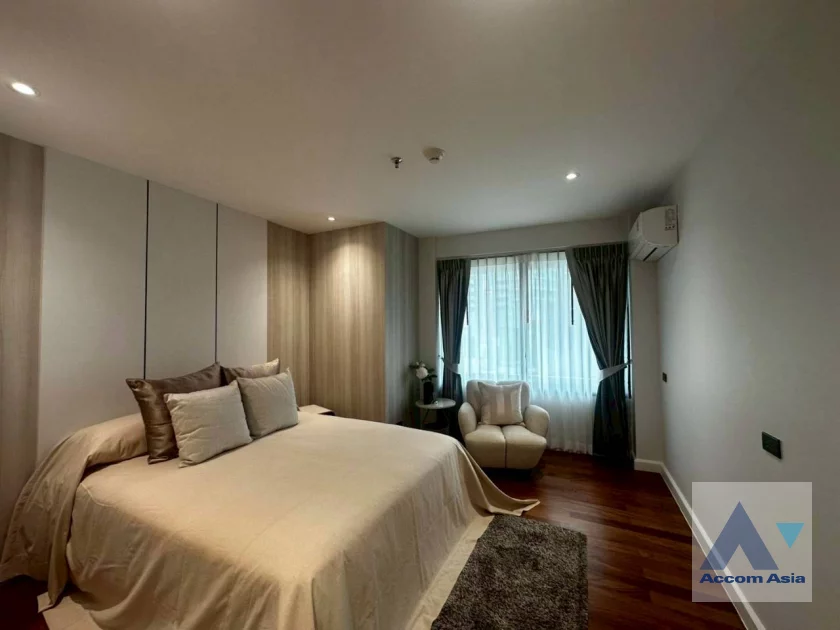 15  4 br Apartment for rent and sale in Sukhumvit ,Bangkok MRT Sukhumvit - BTS Asok at Warm Family Atmosphere AA46211