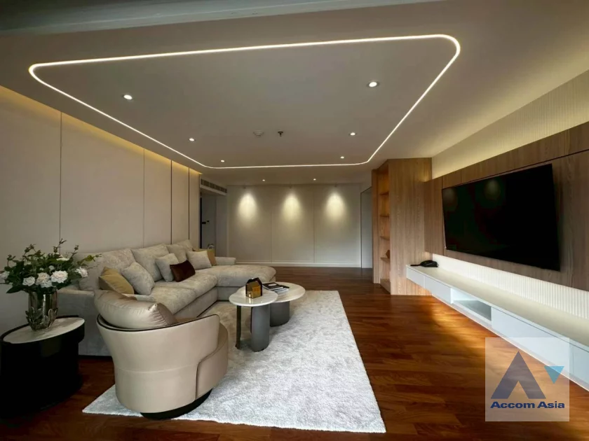 10  4 br Apartment for rent and sale in Sukhumvit ,Bangkok MRT Sukhumvit - BTS Asok at Warm Family Atmosphere AA46211