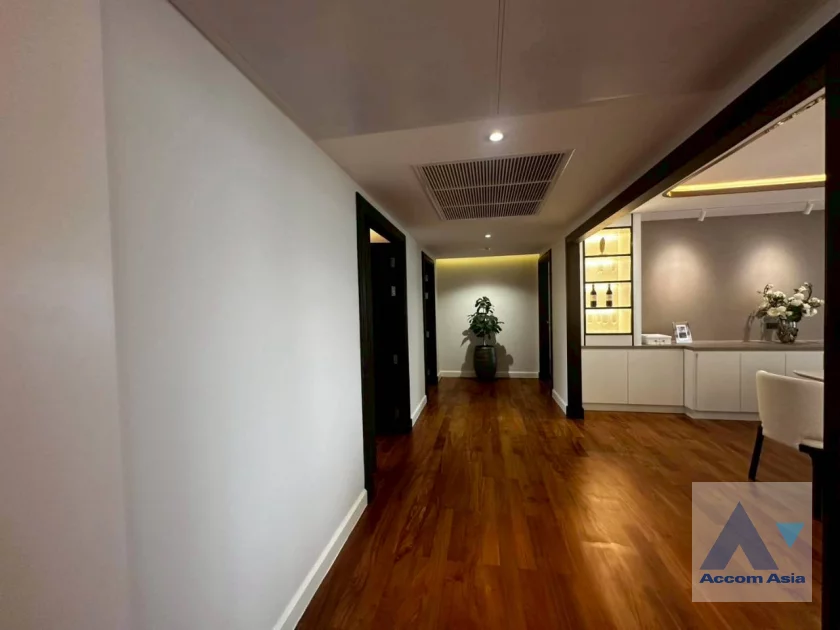 11  4 br Apartment for rent and sale in Sukhumvit ,Bangkok MRT Sukhumvit - BTS Asok at Warm Family Atmosphere AA46211