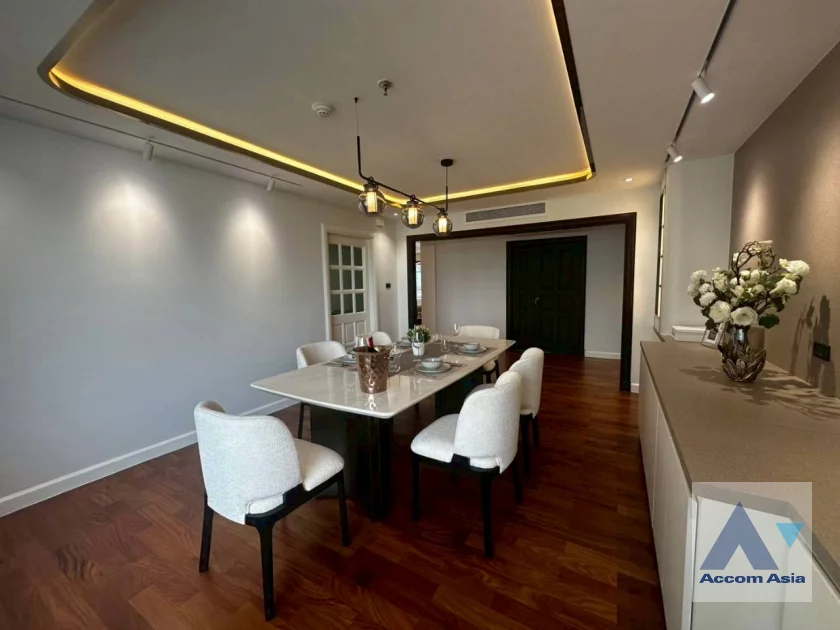 8  4 br Apartment for rent and sale in Sukhumvit ,Bangkok MRT Sukhumvit - BTS Asok at Warm Family Atmosphere AA46211