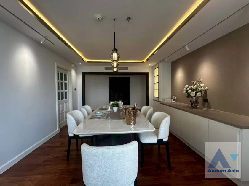 9  4 br Apartment for rent and sale in Sukhumvit ,Bangkok MRT Sukhumvit - BTS Asok at Warm Family Atmosphere AA46211