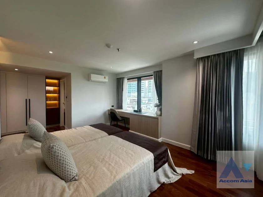 22  4 br Apartment for rent and sale in Sukhumvit ,Bangkok MRT Sukhumvit - BTS Asok at Warm Family Atmosphere AA46211