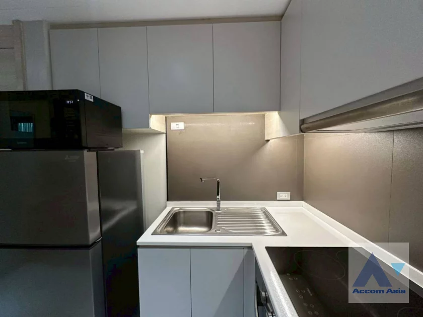 8  2 br Apartment for rent and sale in Sukhumvit ,Bangkok BTS Thong Lo at New Boutique Low-Rise Apartment AA46215