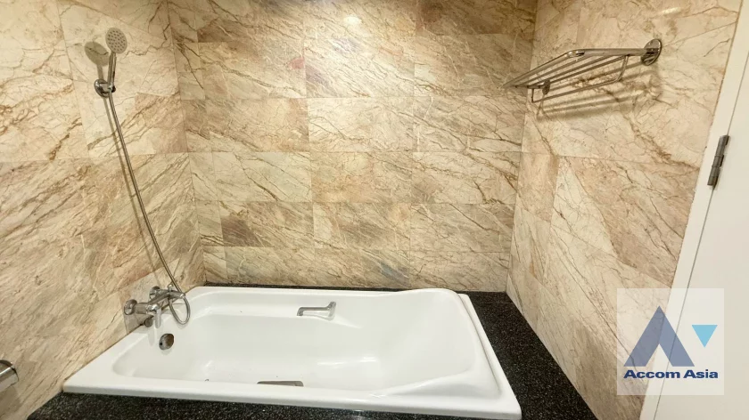 18  2 br Condominium for rent and sale in Sukhumvit ,Bangkok BTS Asok - MRT Sukhumvit at Lake Avenue AA46225