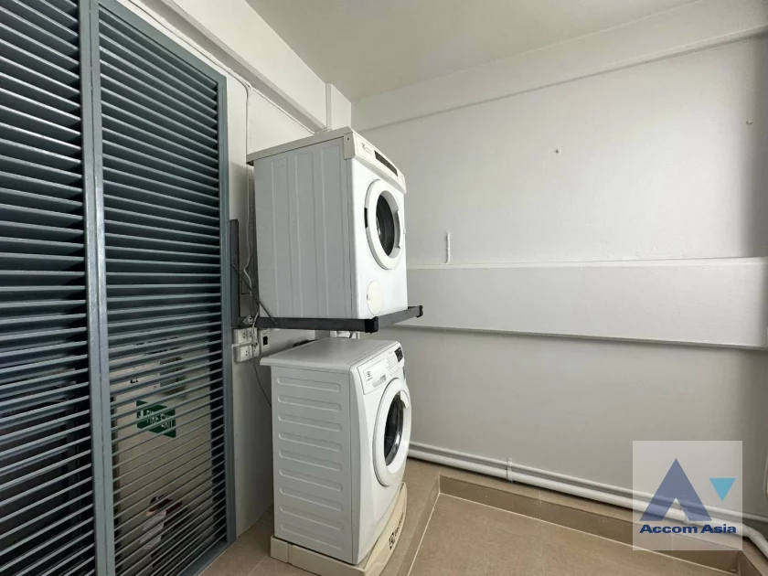 13  3 br Apartment For Rent in Sathorn ,Bangkok BTS Chong Nonsi - BRT Technic Krungthep at Quality living place AA46234