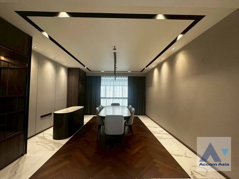 8  2 br Apartment for rent and sale in Sukhumvit ,Bangkok BTS Phrom Phong at Serene Place with Modern Style AA46235