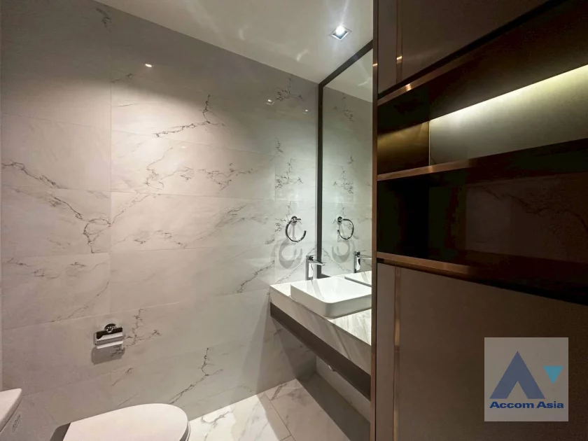 18  2 br Apartment for rent and sale in Sukhumvit ,Bangkok BTS Phrom Phong at Serene Place with Modern Style AA46235