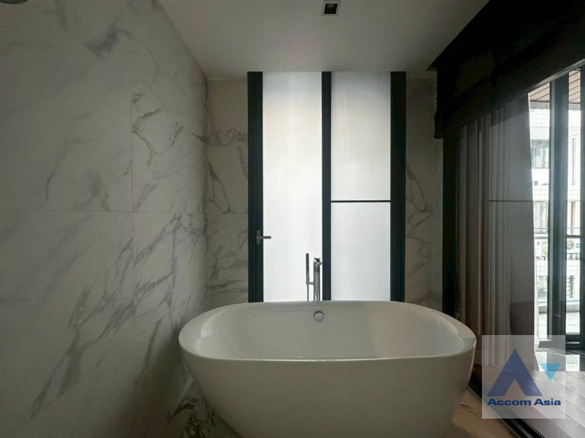 20  2 br Apartment for rent and sale in Sukhumvit ,Bangkok BTS Phrom Phong at Serene Place with Modern Style AA46235