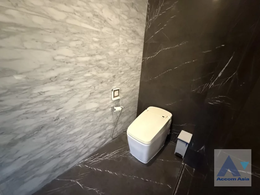 17  2 br Condominium for rent and sale in Sukhumvit ,Bangkok BTS Thong Lo at The Monument Thong Lo AA46241