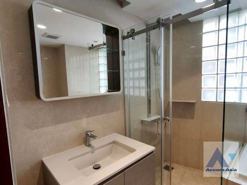 8  3 br Apartment for rent and sale in Sukhumvit ,Bangkok BTS Asok - MRT Sukhumvit at Warm Family Atmosphere AA46244