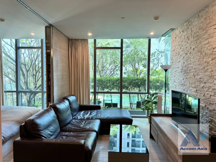  2  1 br Condominium for rent and sale in Sukhumvit ,Bangkok BTS Asok at The Room Sukhumvit 21 AA46245
