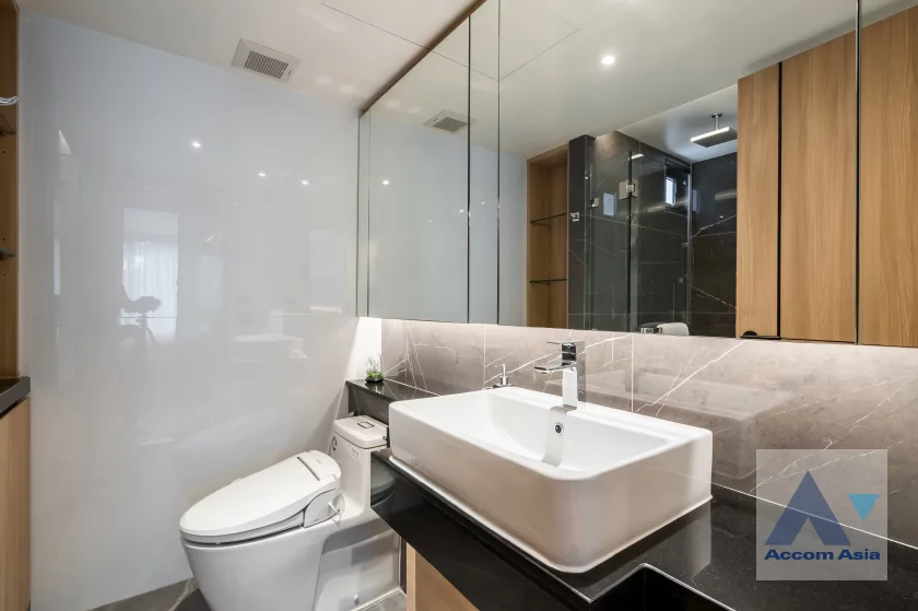 12  2 br Apartment for rent and sale in Sukhumvit ,Bangkok BTS Ekkamai at Luxury apartment AA46247