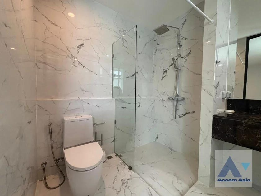 16  3 br Townhouse for rent and sale in Krungthep Kreetha ,Bangkok  at Nirvana Define Srinakarin-Rama9 AA46256