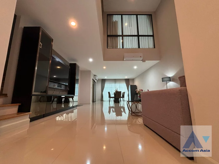  2  3 br Townhouse for rent and sale in Krungthep Kreetha ,Bangkok  at Nirvana Define Srinakarin-Rama9 AA46256