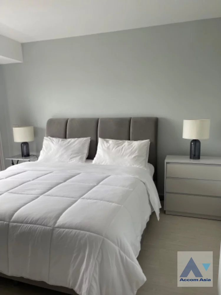 10  3 br Condominium For Rent in Ratchadaphisek ,Bangkok  at Sun Palace AA46257