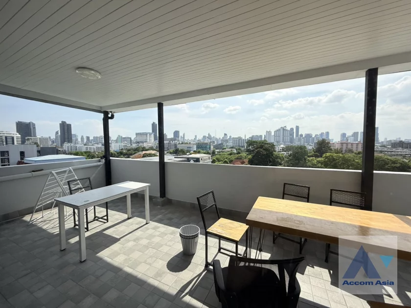 21  3 br Condominium For Rent in Ratchadaphisek ,Bangkok  at Sun Palace AA46257